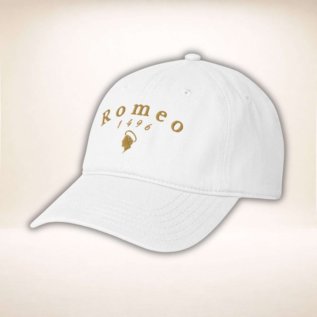 Romeo Silhouette Cap in Weiß mit goldfarbener Stickerei