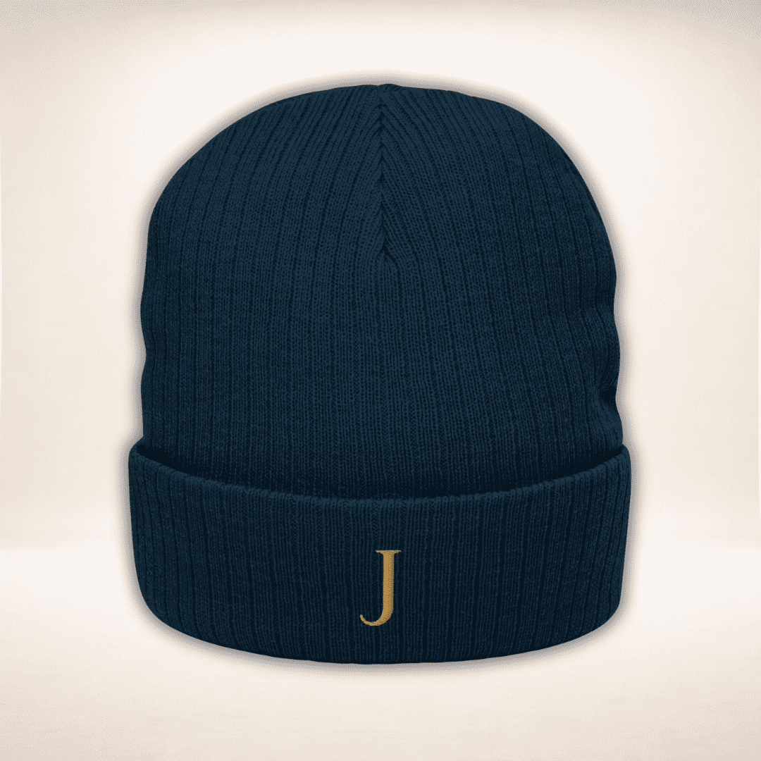 Club Juliet Mütze in Navy mit goldfarbenem J